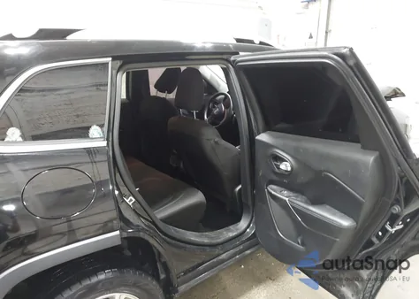 2019 Jeep Cherokee Latitude Fwd z USA, uszkodzony, nr VIN 1C4PJLCB9KD370725